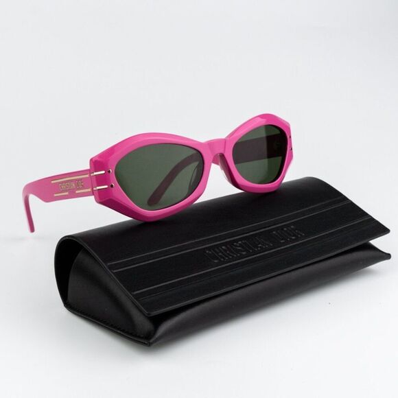 NEW Dior DIORSIGNATURE B1U 73C0 Pink Fuchsia Green Sunglasses - Picture 1 of 13
